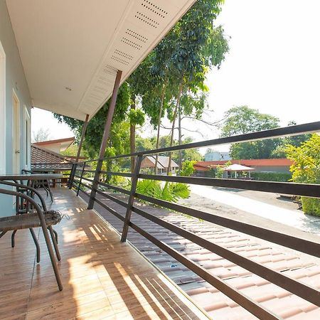 Krabi Ava Hill Hotel Exterior photo