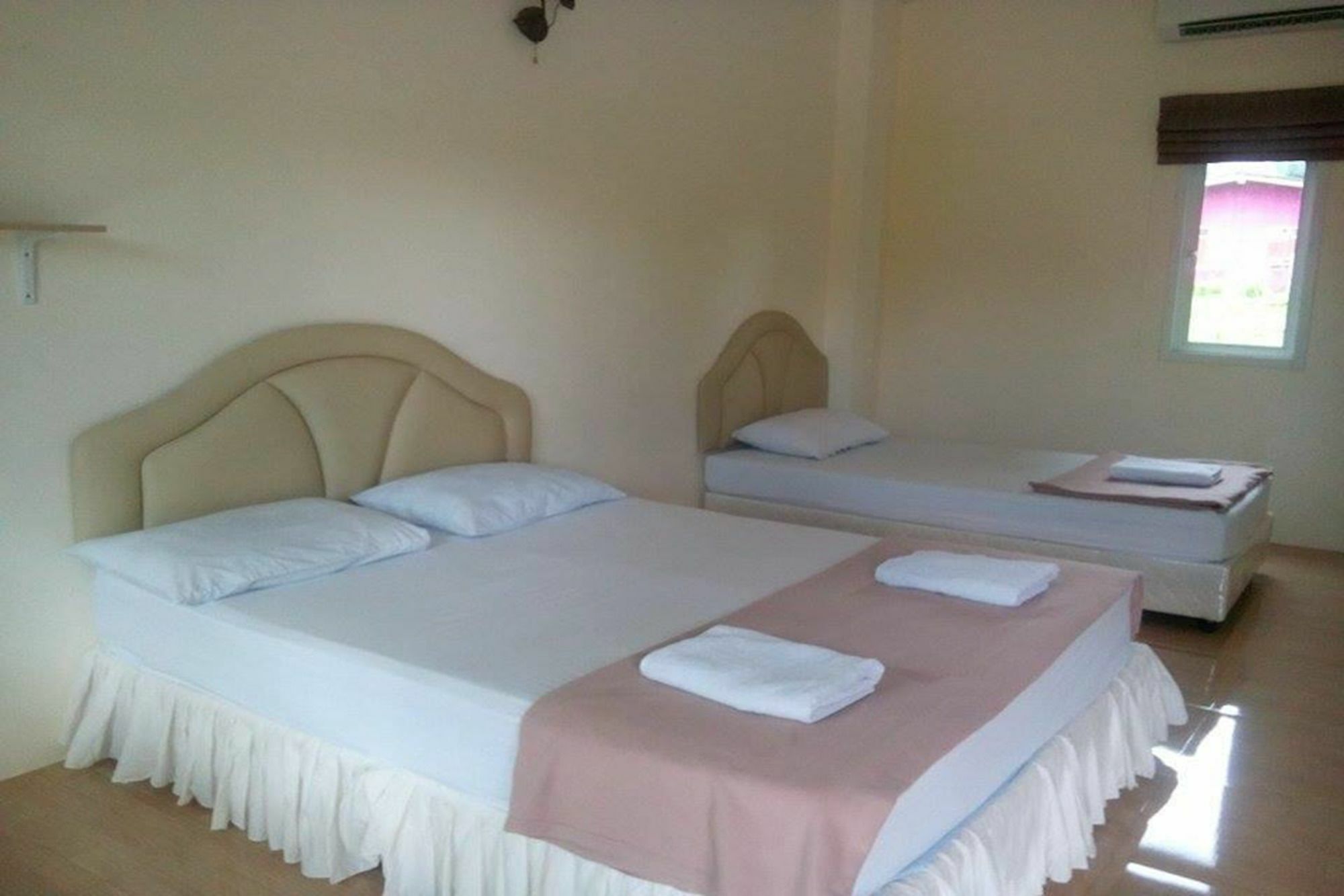 Krabi Ava Hill Hotel Exterior photo